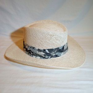 Unisex Ivory Straw Panama Hat